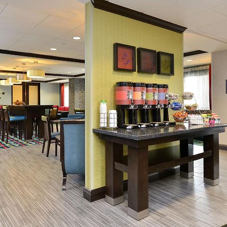 Hampton Inn Iowa City/University Area מראה חיצוני תמונה
