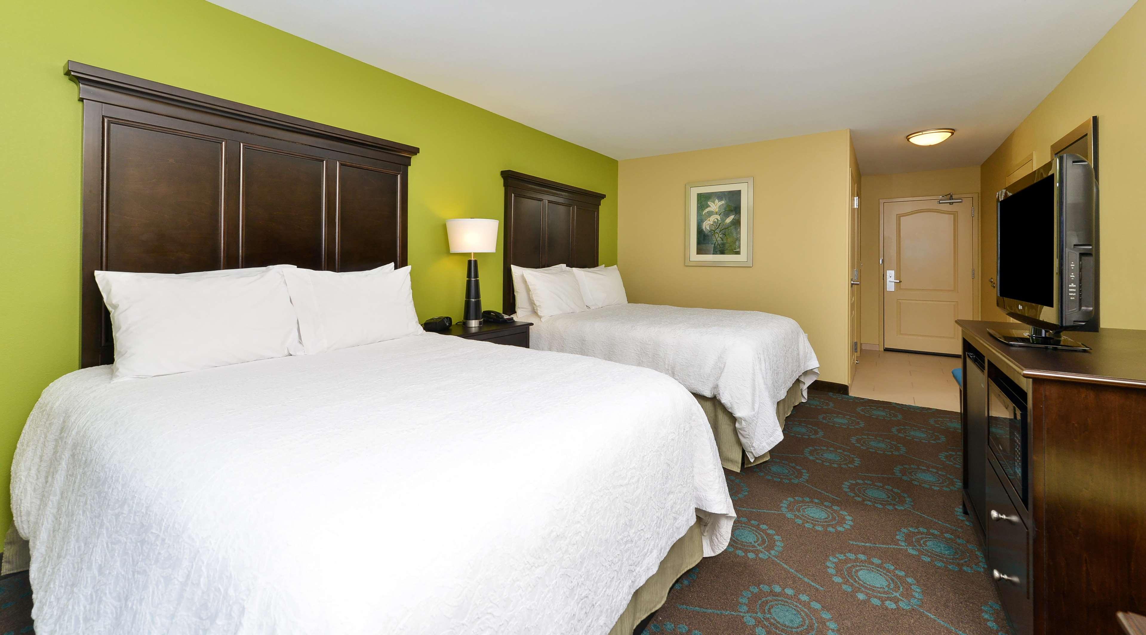 Hampton Inn Iowa City/University Area מראה חיצוני תמונה
